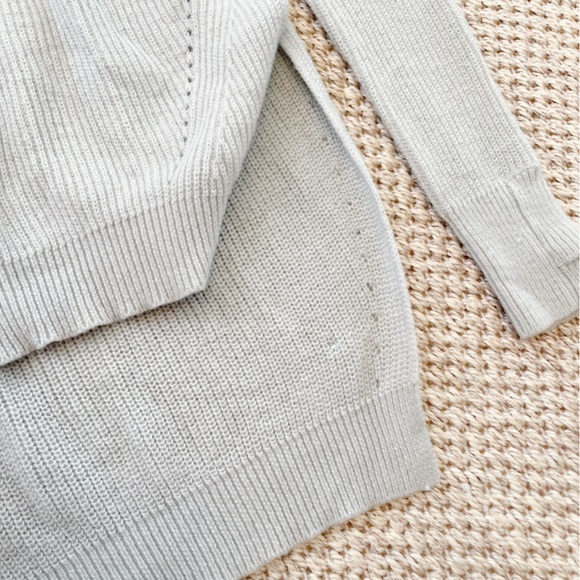 Lululemon Knit Pullover Sweater – Women’s Size 4 – Light Gray - Picture 6 of 9